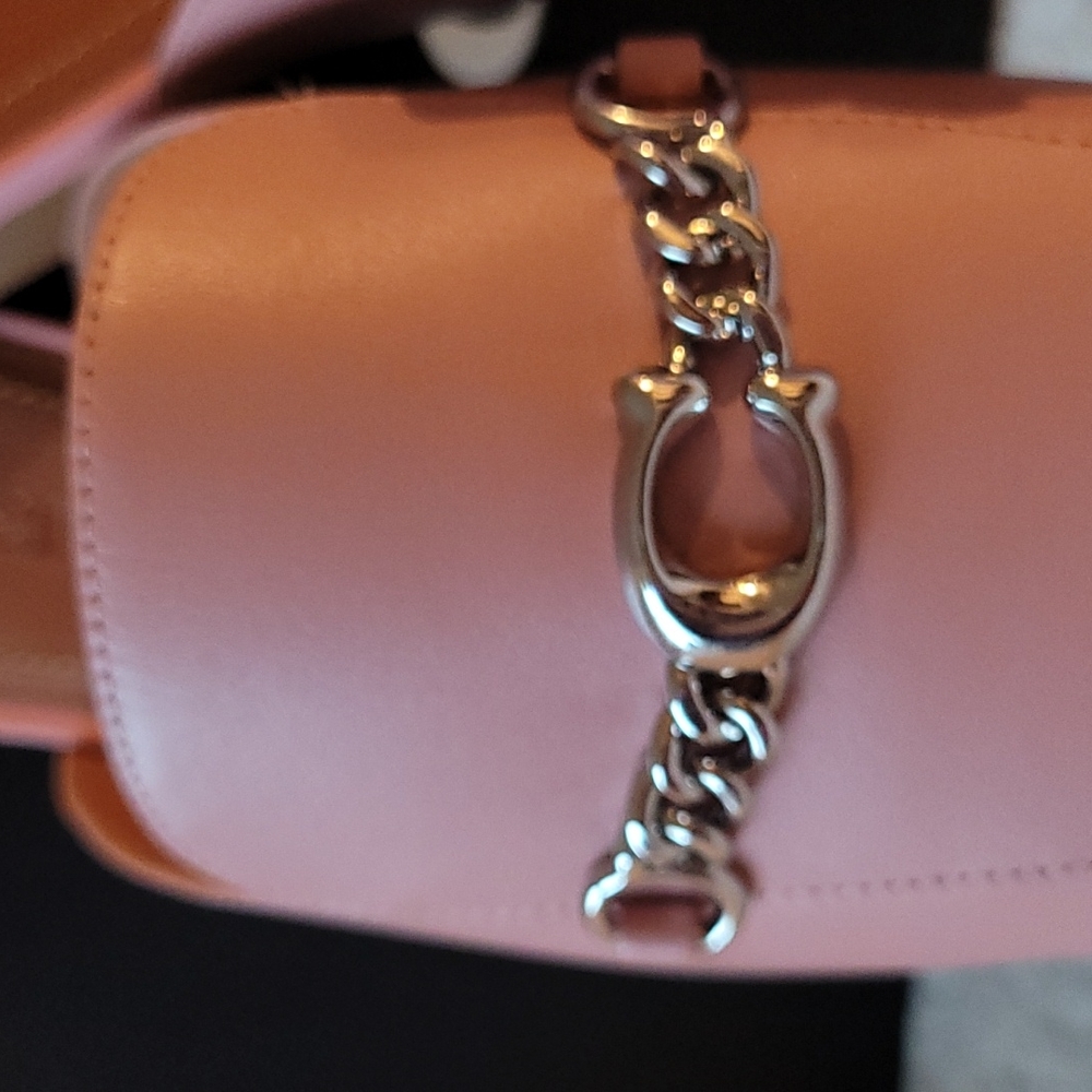 Woman sandals brand new with tag. - Picture 2 of 7